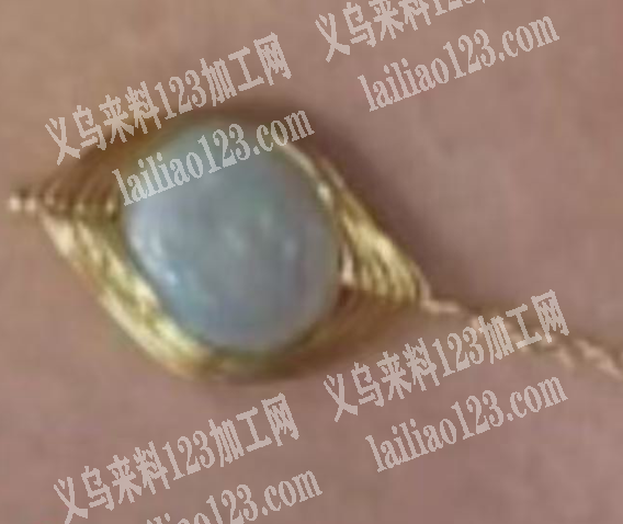 饰品吊坠订单，如图，这样的饰品，寻找厂家