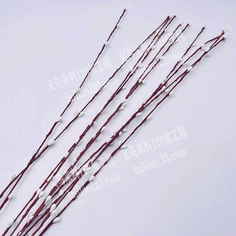 寻找花条假花藤条厂家，如图，拿来做花环手腕花的辅料，有厂家供