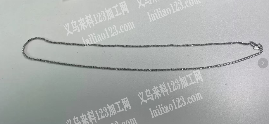 寻找生产如图饰品链条的工厂，请联系详谈。