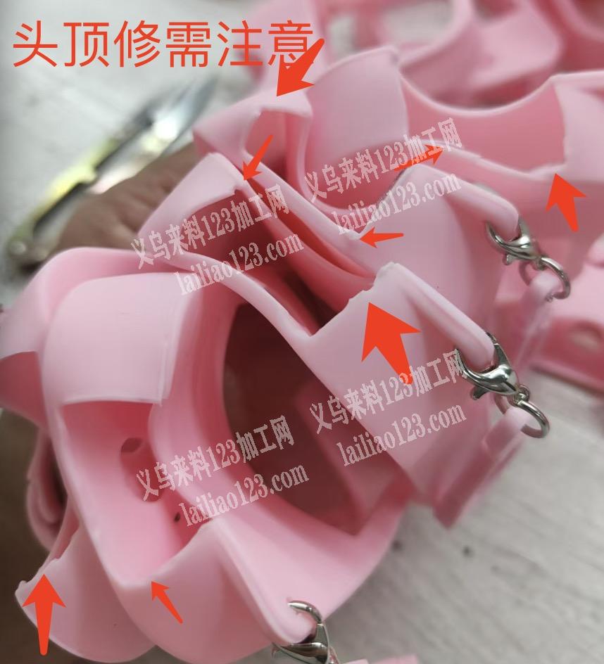 大量纯手工活外发《挂圈+修毛边》，如图，