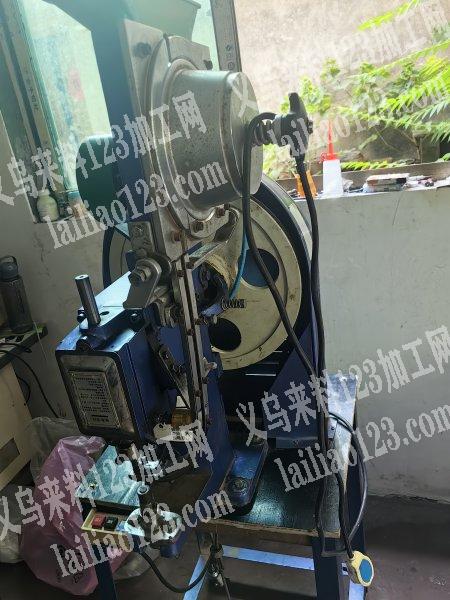 鸡眼扣机转让