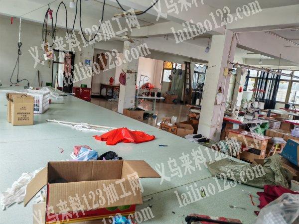 小作坊，10个人，平车，拷边，双针，有货
