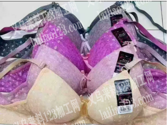 大量帽子成品订单，。寻找有现货的帽子成品