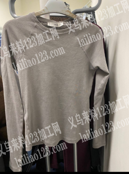如图长袖运动服装订单，寻找专业做这个服装