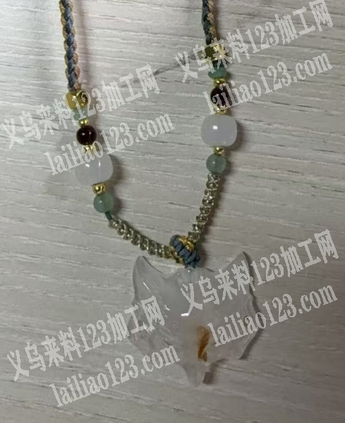 穿珠子编织的手工活外发加工，如图，寻找加
