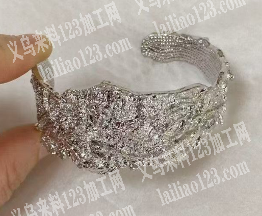 如图，合金手镯订单，寻找专业做这个手镯的