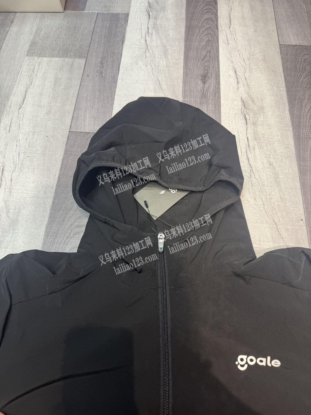 老板委托寻找：外套服装订单，四面弹风衣外