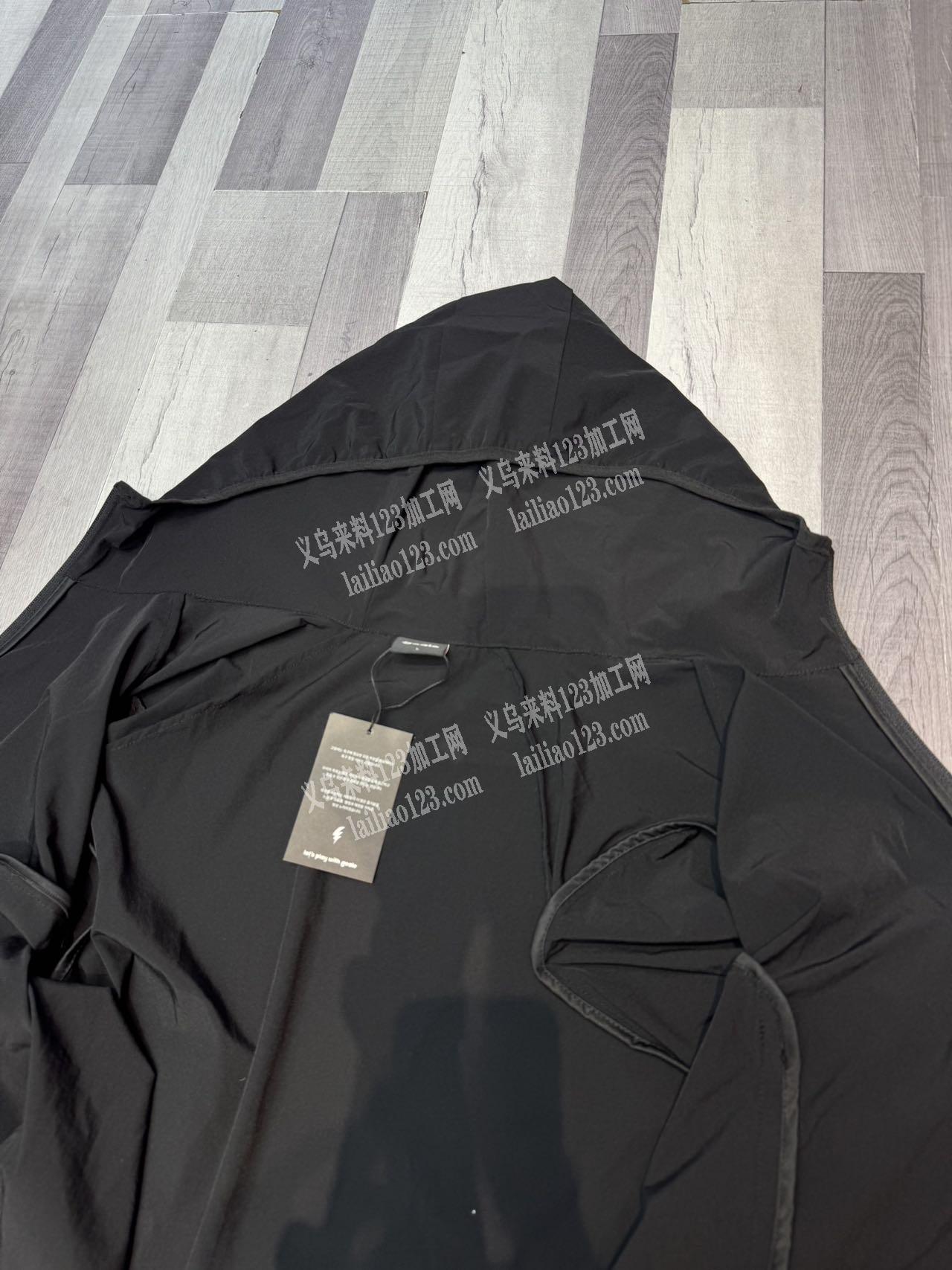 老板委托寻找：外套服装订单，四面弹风衣外