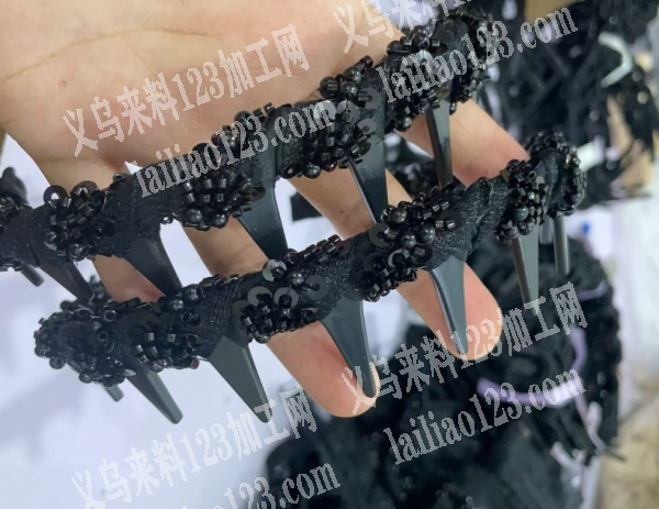 发箍手工活外发，如图，寻找会做这个绕布条