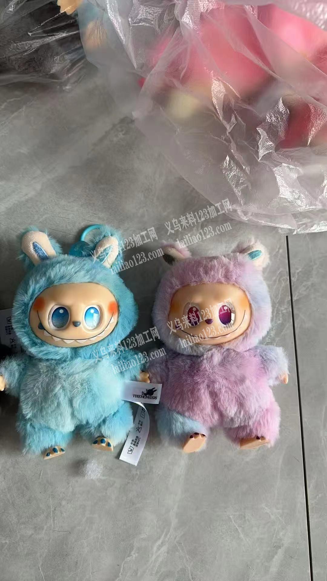 桓桓服饰，承接爆款服装，毛绒玩具，娃衣，帽子等等