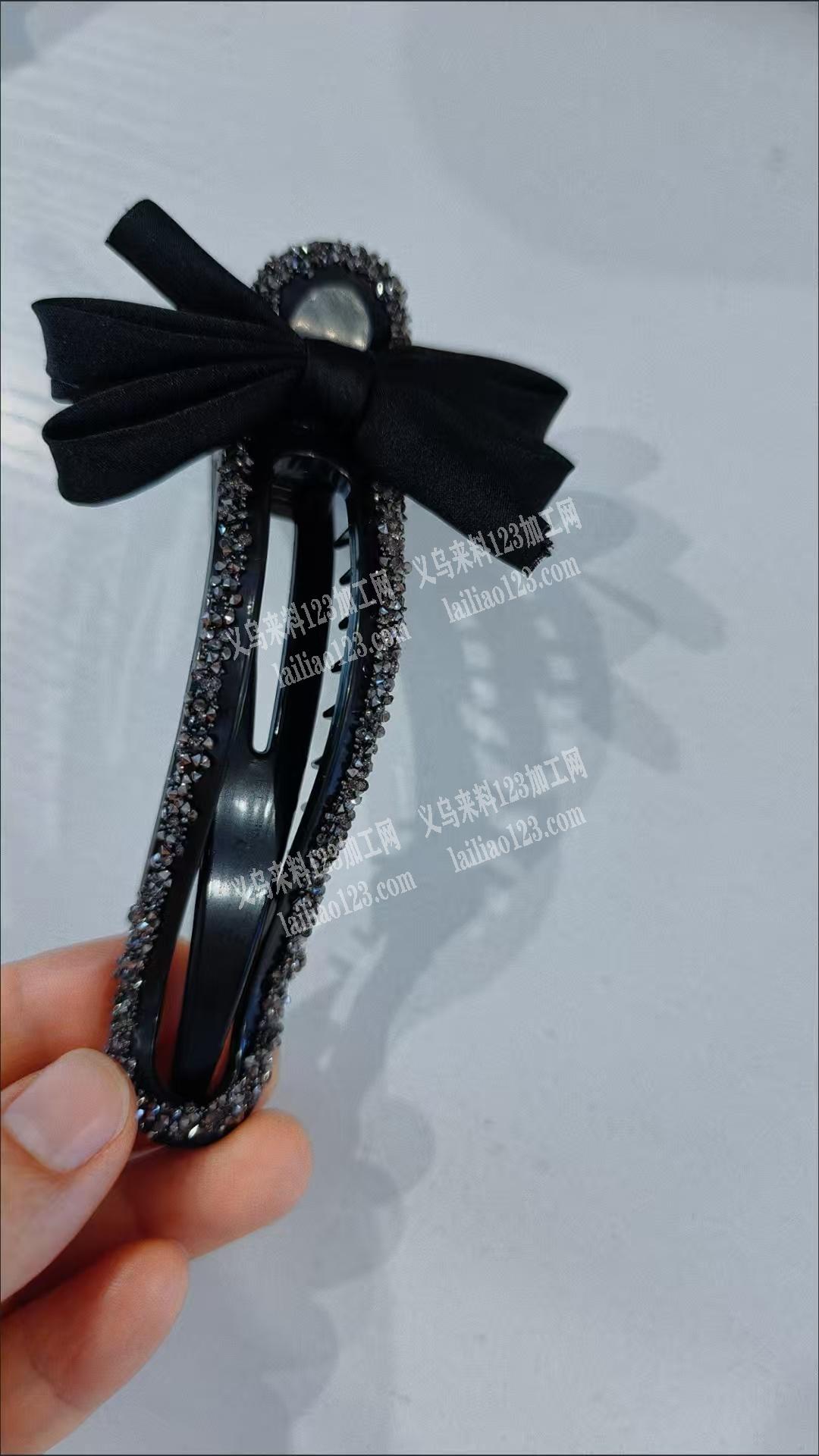 手工布艺蝴蝶结发夹成品订单。如图。寻找能