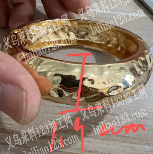 寻找这个手镯的工厂，请联系详谈，有订单，