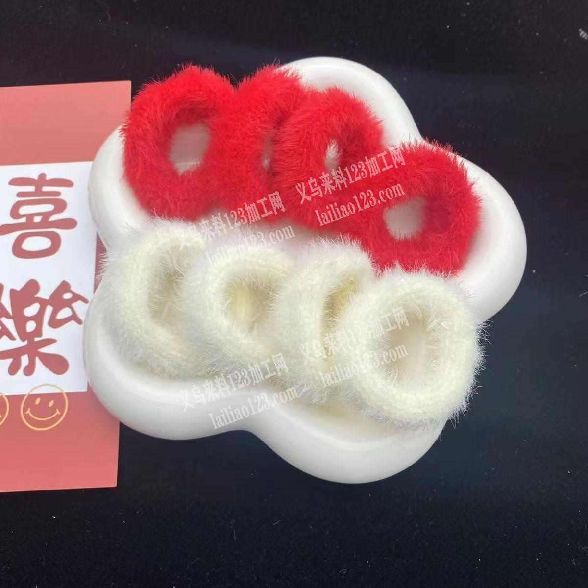毛绒发圈订单，如图，寻找专业做这个毛绒发