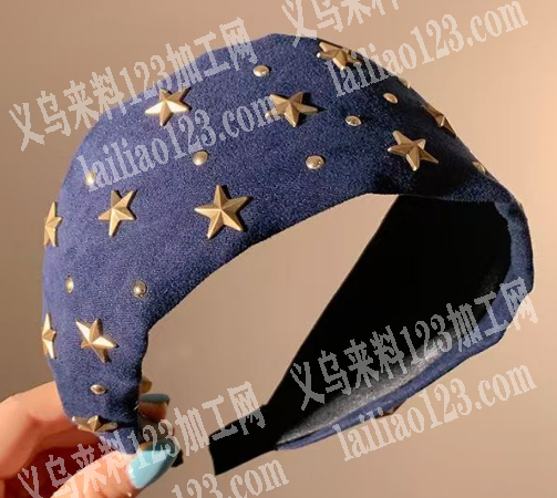 烫钻加工厂这个能做吗？请联系详谈。