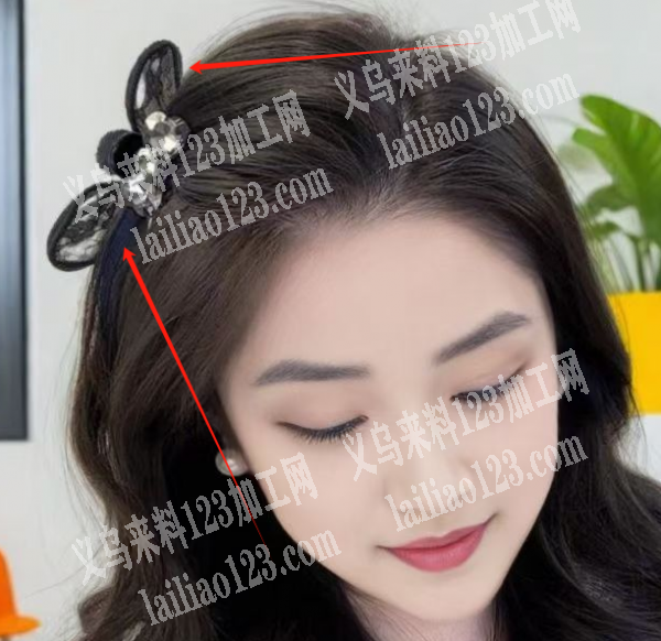 采购发夹成品，或者采购这个耳朵，兔耳朵发