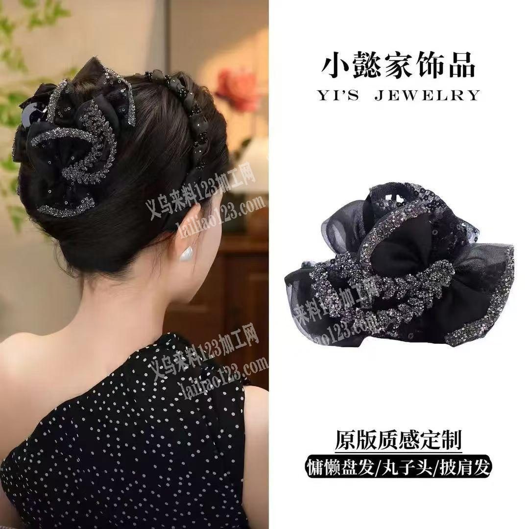 抓夹粘胶粘花的手工活外发加工，如图，寻找