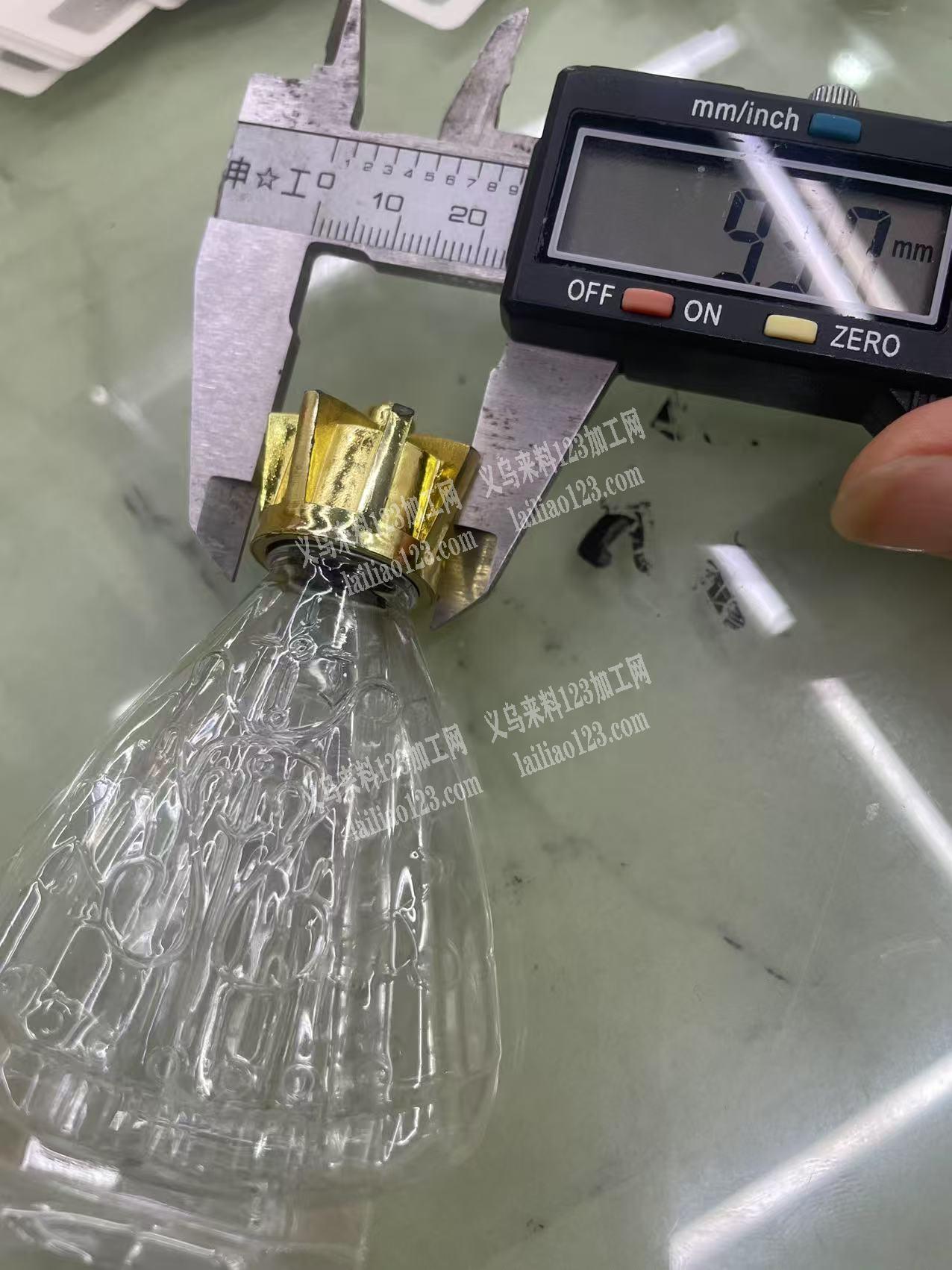 塑料瓶子的订单，附图片，寻找工厂，请联系
