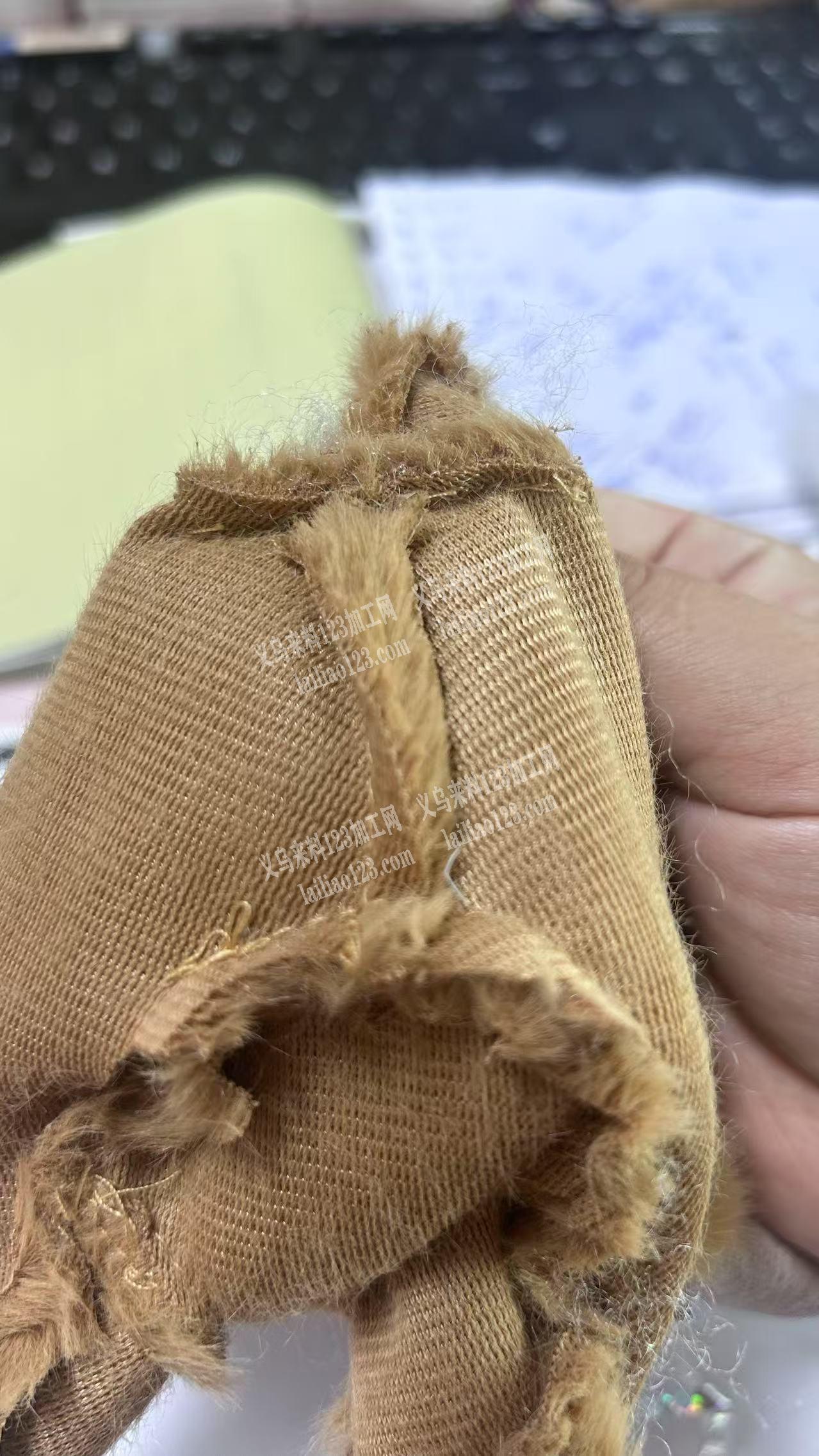 2-3万毛绒壳子平车活外发加工，如图，数