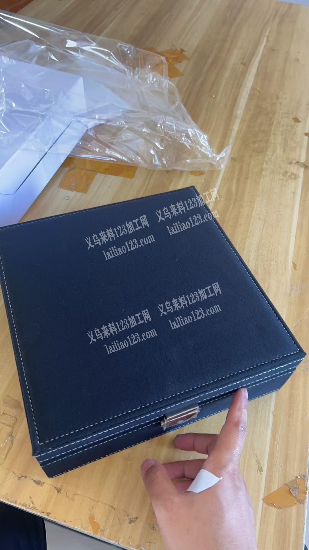 处理几百个饰品收纳盒麂皮绒材质，不是pu