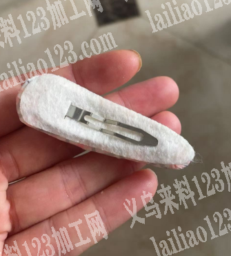 《包工包料》手工包布的成品发夹订单，如图