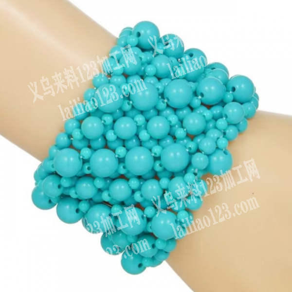 长期有手链穿珠子手工活外发加工，寻找会做