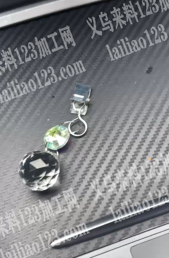 简单挂圈+组装的手工活外发加工，量不大，