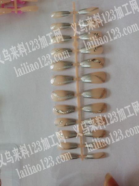 承接点钻，包装，打胶，手机链等手工活