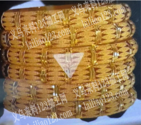 寻找饰品成品工厂，有订单，出口中东。价格