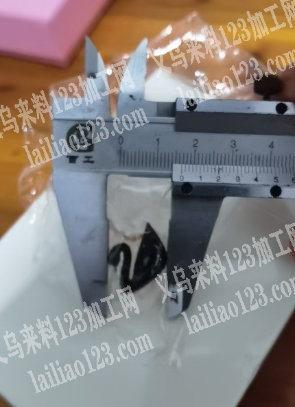 《高档品质》大量天鹅项链成品订单，要高档