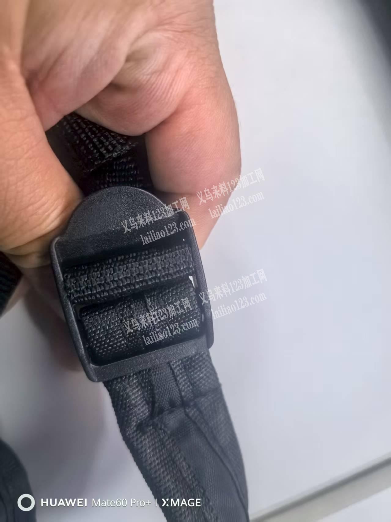找这2个扣具，量大，要求价格便宜，账期三