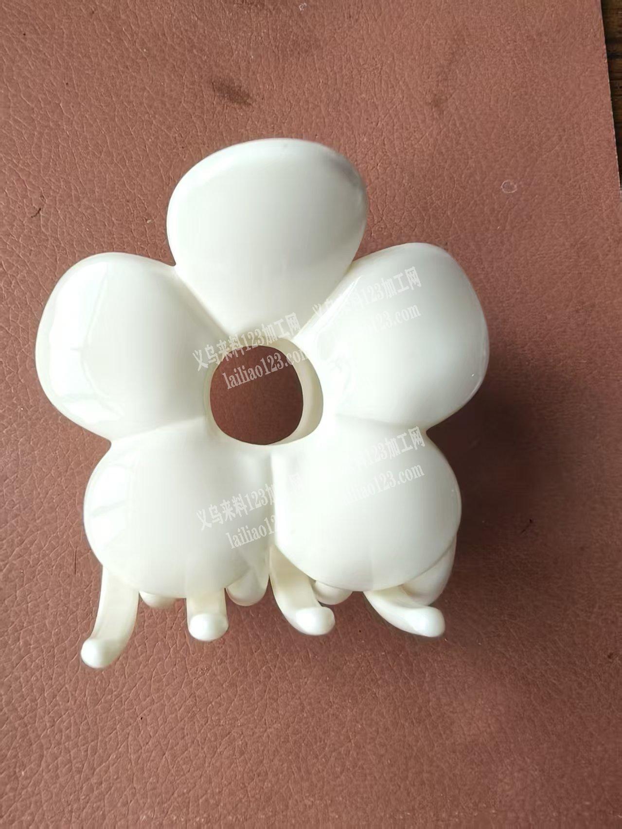 《找注塑磨具》哪家有做这个抓夹的，请联系
