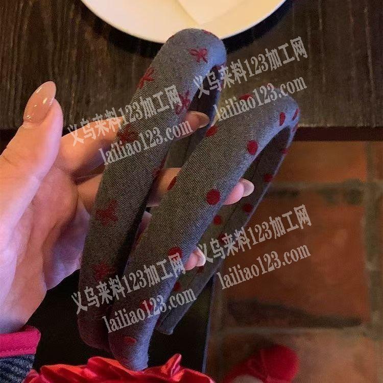 荷叶塘大量布艺饰品手工活外发加工，如图，