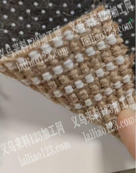 找有高车，包边专业一点的工厂，数量300