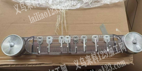 寻找生产联排挂钩的工厂，如图，有实单微信