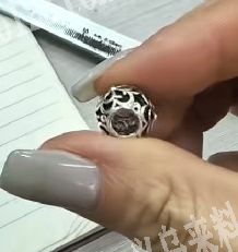 采购现货。采购如图镂空的珠子，