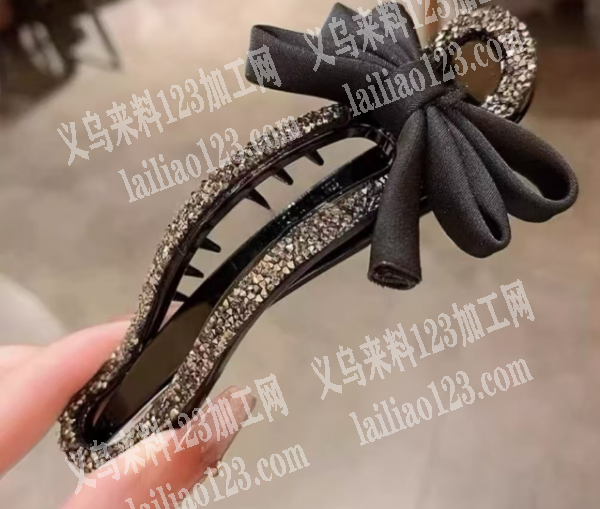 寻找做这个蝴蝶结夹子的加工厂。能做的加工