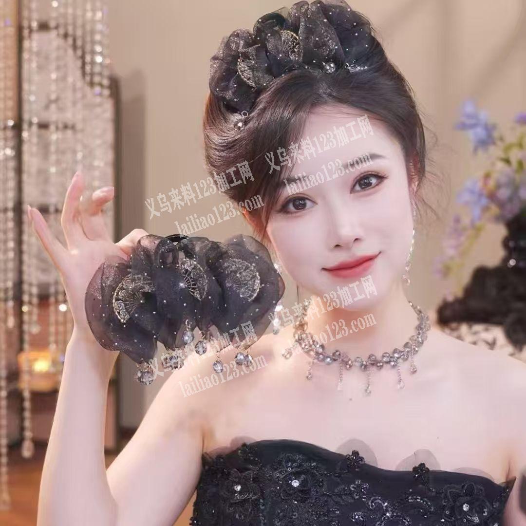 天天有订单，如图网纱的抓夹订单，寻找成品