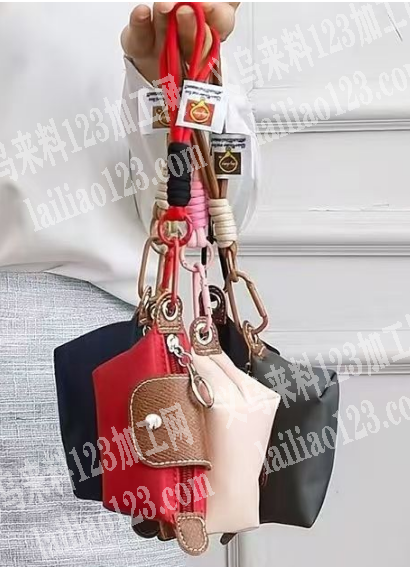 钥匙扣小包平车活外发加工，寻找做迷你小包