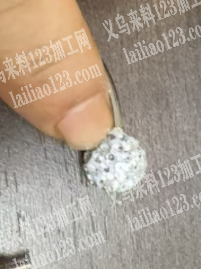 陶泥钻球，寻找成品工厂，请联系详谈，寻找