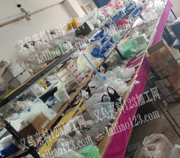 饰品台面转让，要的联系