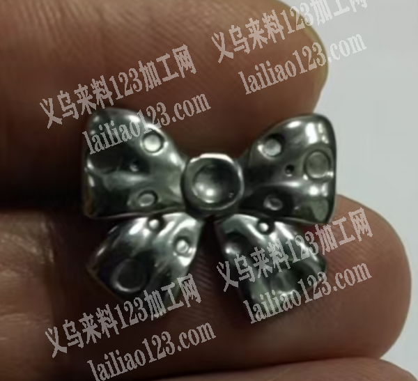 不锈钢的蝴蝶结耳环订单，如图，寻找工厂，