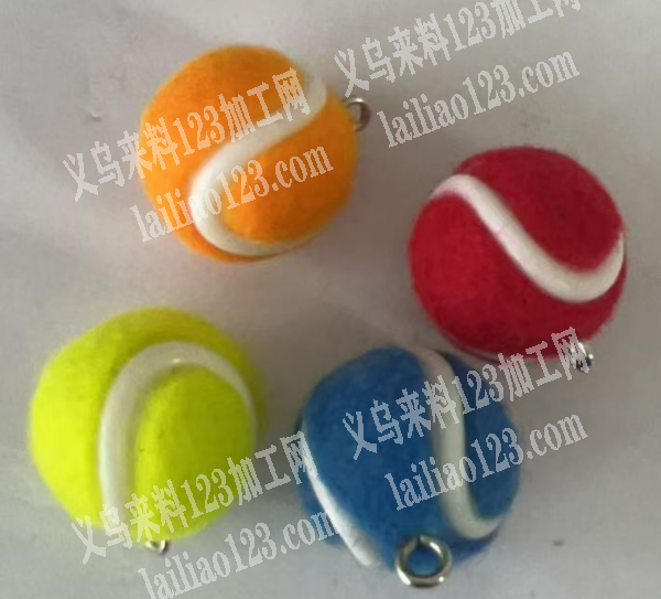 大量，毛绒球挂件订单，如图，寻找厂家，请