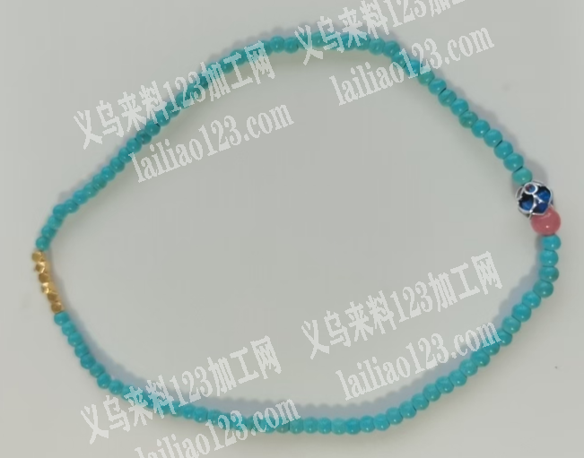 小量手工活外发，如图，简单穿手链的手工活