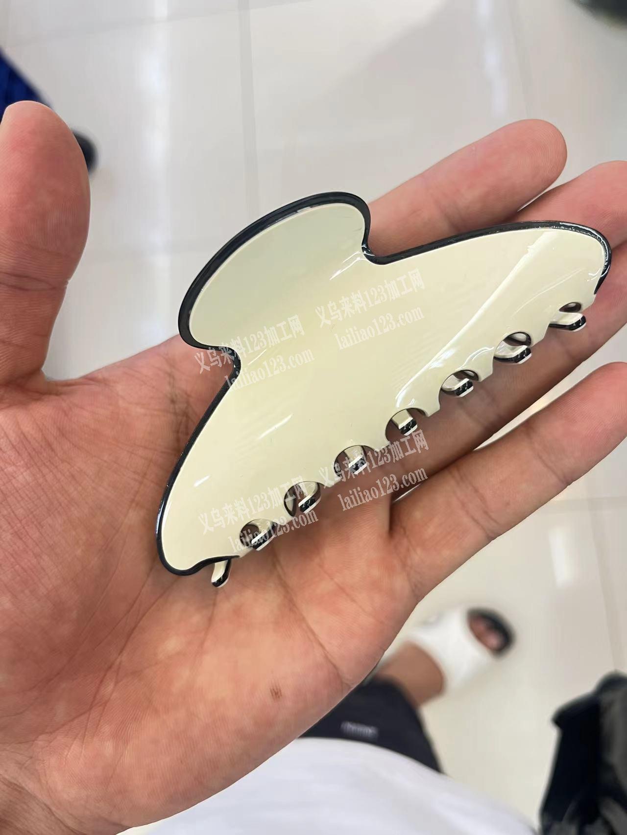 找这款亚克力抓夹，需要1000微信详谈