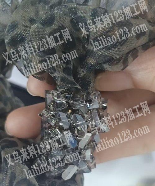 穿珠子绕水晶的手工活，外发加工，寻找会做