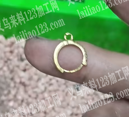 如图有哪位老板做这个，成品货订单，联系详