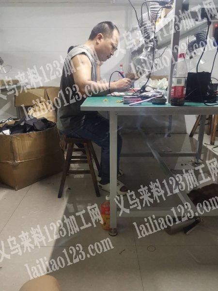 焊锡加工小作坊