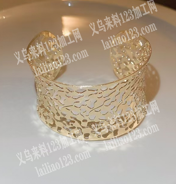 如图3款铁手镯订单，如图，寻找专业做手镯