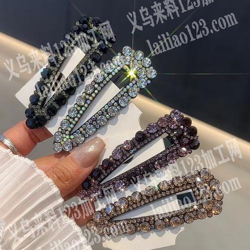 本厂承接，发夹，配饰，项链，手镯，穿戴美甲，十字绣，粘钻有意