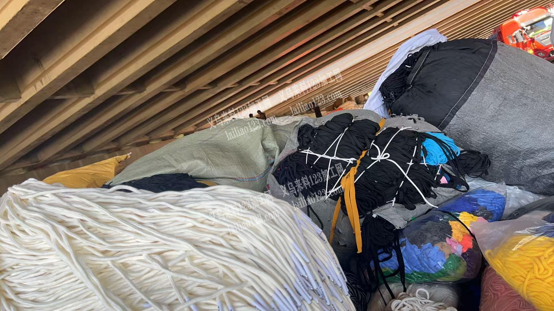 大量处理的货，处理处理，鞋底腰带各种款式